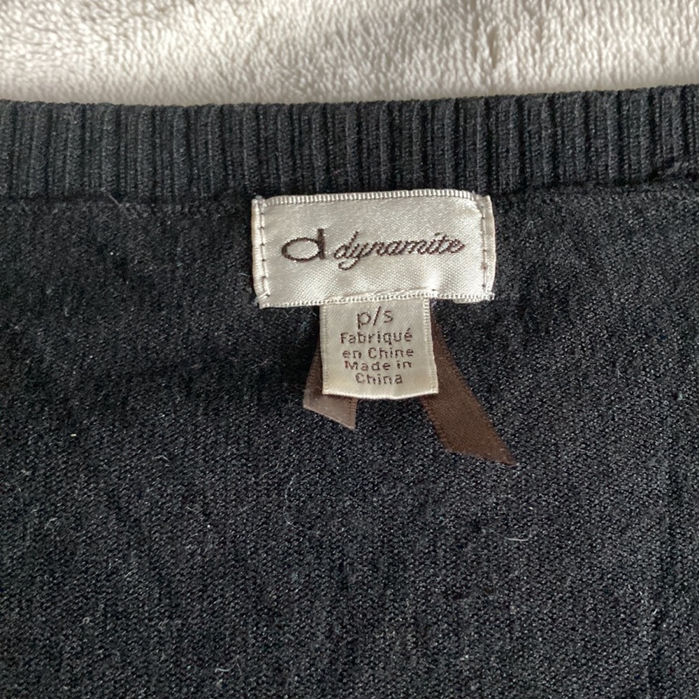 Dynamite Sweater - Picture 2 of 9